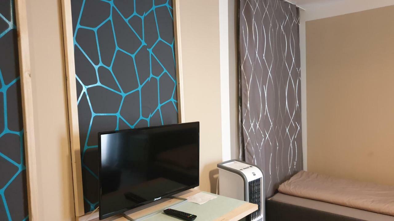 Exquisit Aparthotel 4*